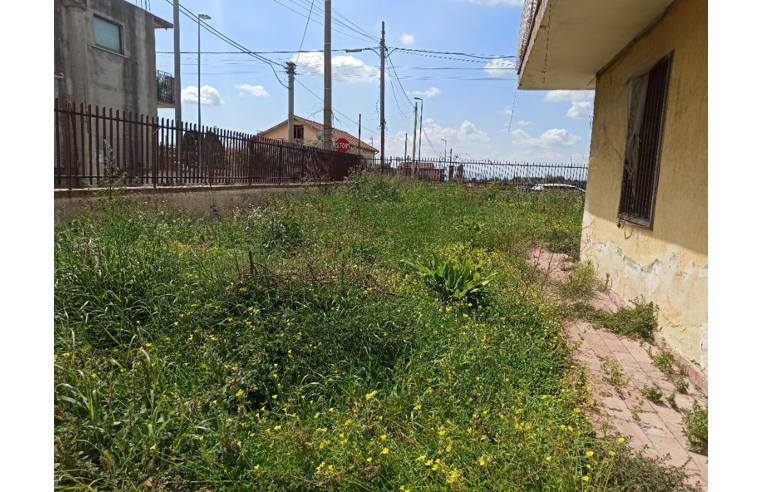 casa indipendente in vendita a Belpasso in zona Piano Tavola