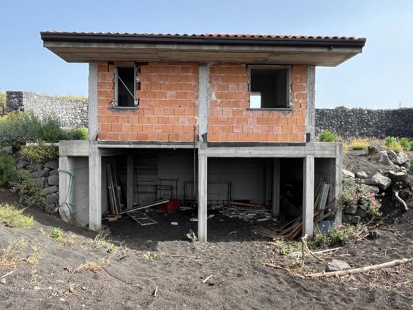 casa indipendente in vendita a Belpasso