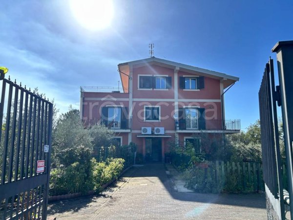 casa indipendente in vendita a Belpasso