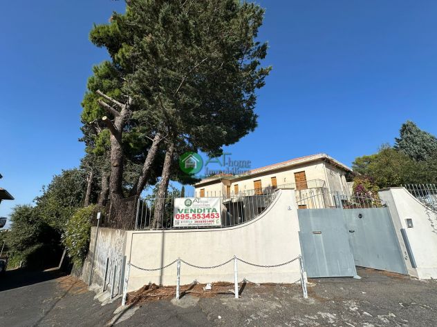 casa indipendente in vendita a Belpasso