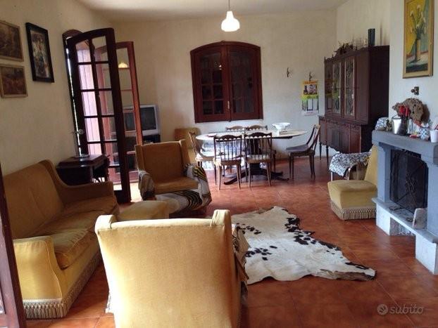 casa indipendente in vendita a Belpasso