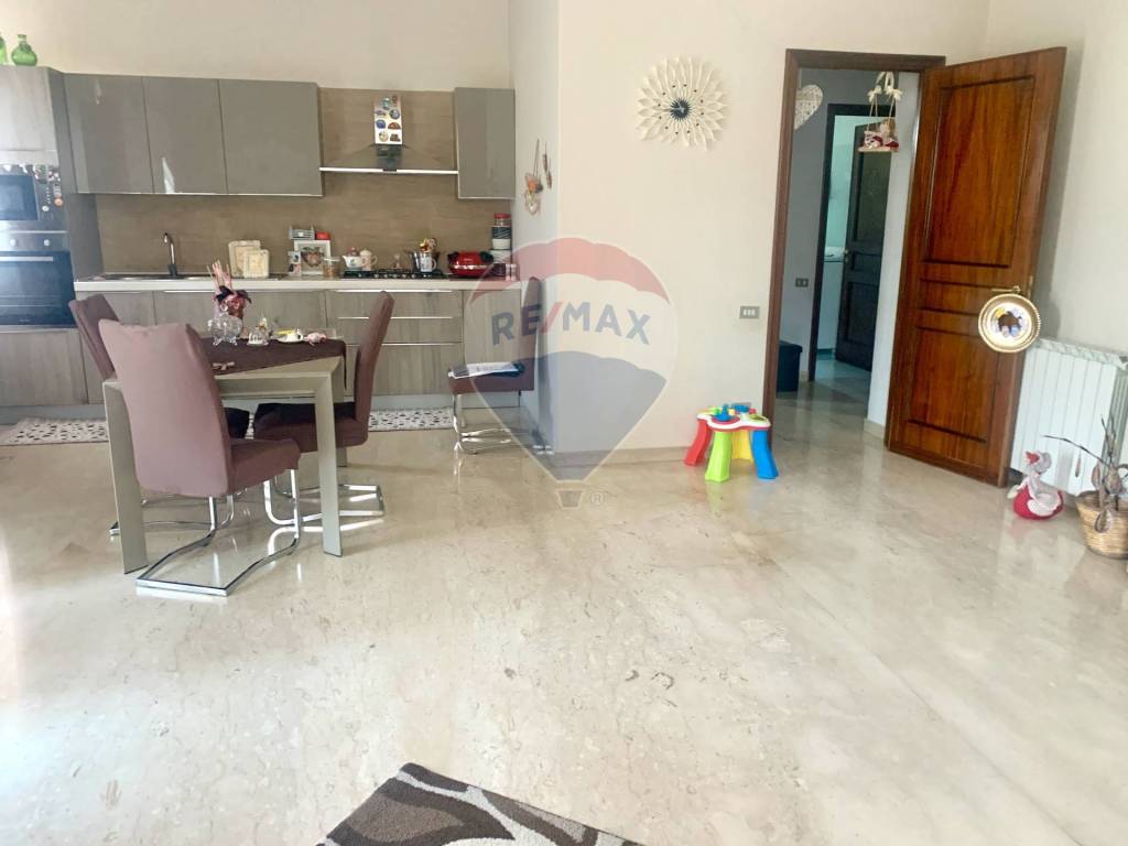 casa indipendente in vendita a Belpasso
