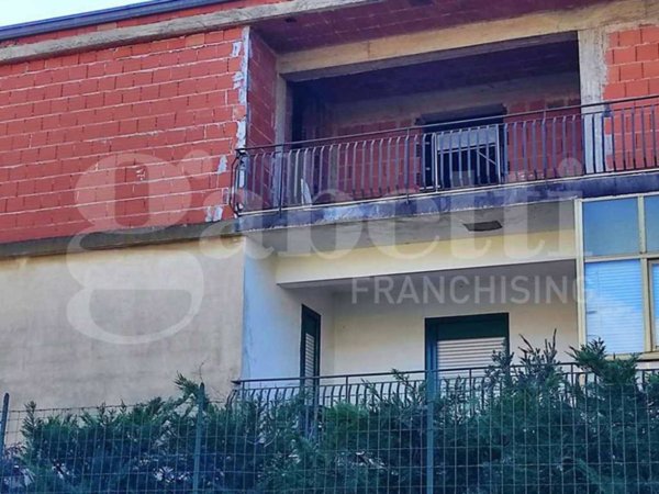 appartamento in vendita a Belpasso in zona Piano Tavola