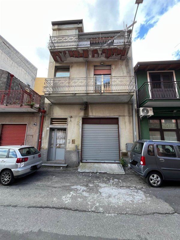 casa indipendente in vendita a Belpasso