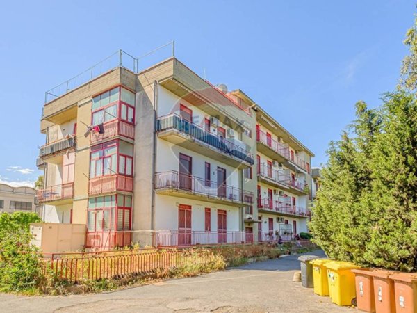 appartamento in vendita a Belpasso in zona Piano Tavola