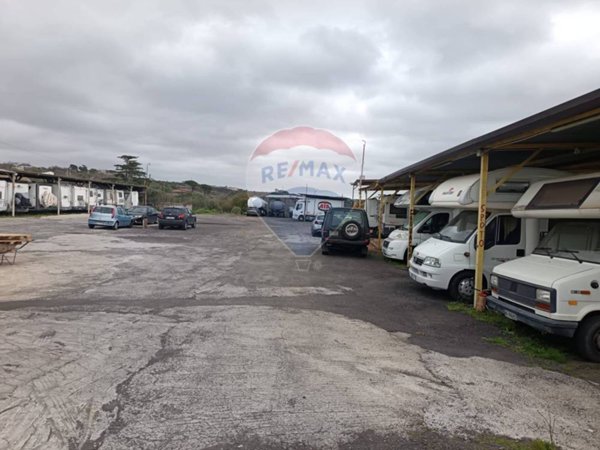 negozio in vendita a Belpasso