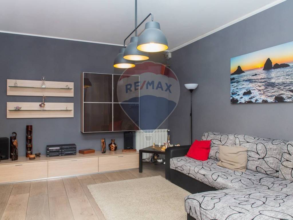 casa indipendente in vendita a Belpasso in zona Piano Tavola