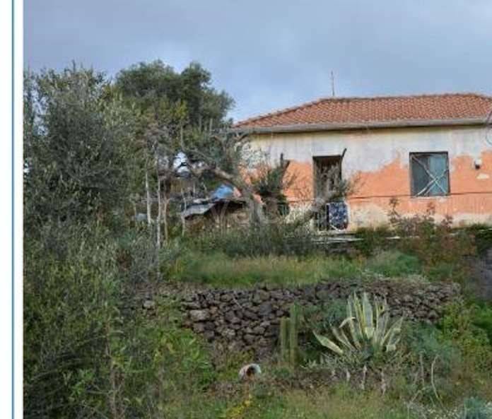 casa indipendente in vendita a Belpasso