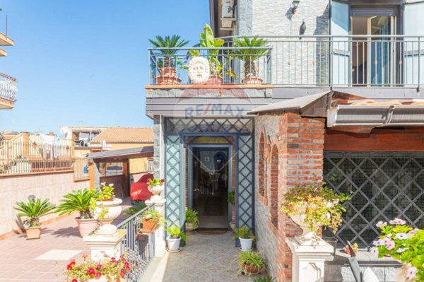 casa indipendente in vendita a Belpasso