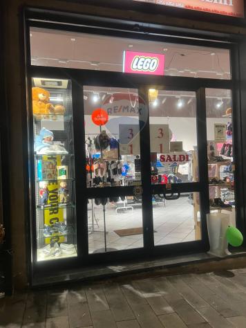 negozio in vendita a Belpasso