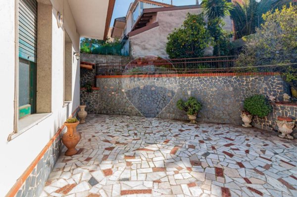 casa indipendente in vendita a Belpasso