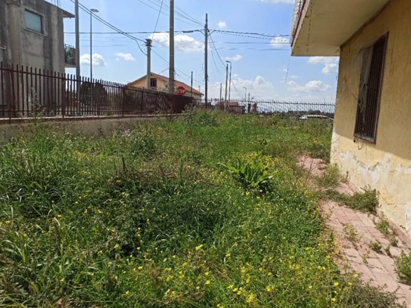 casa indipendente in vendita a Belpasso in zona Piano Tavola