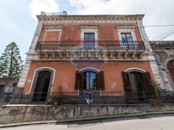 casa indipendente in vendita a Belpasso