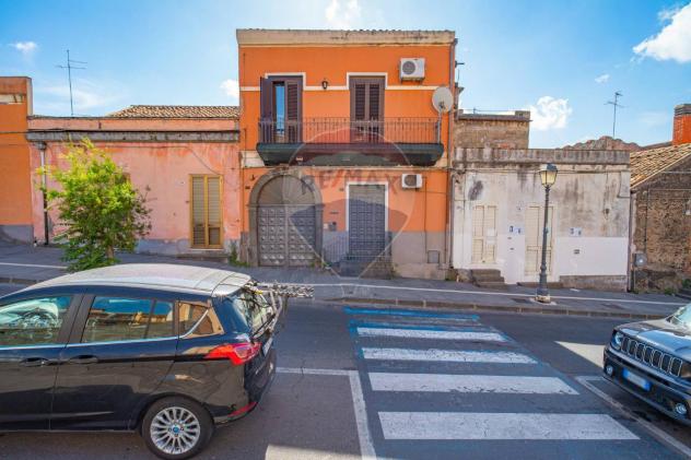 casa indipendente in vendita a Belpasso