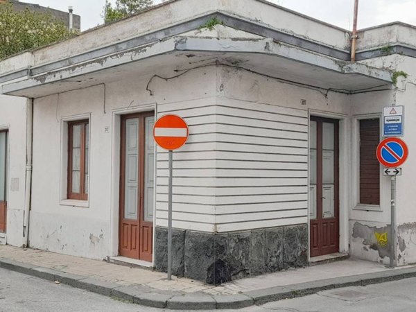 casa indipendente in vendita a Belpasso