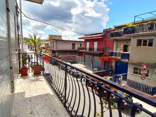 appartamento in vendita a Belpasso in zona Piano Tavola
