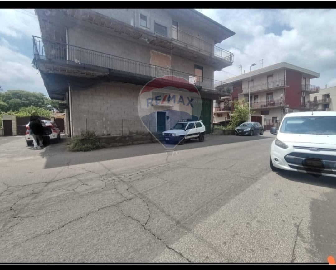 casa indipendente in vendita a Belpasso