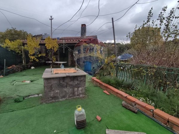 casa indipendente in vendita a Belpasso