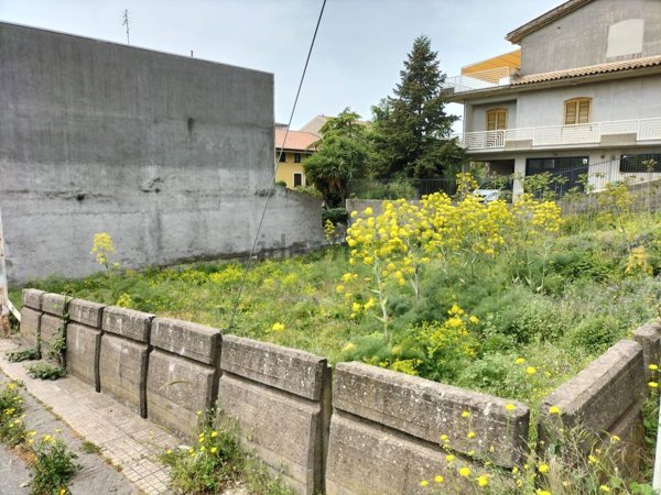 terreno edificabile in vendita a Belpasso