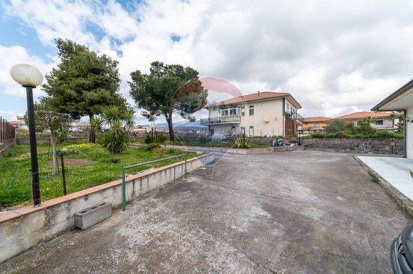casa indipendente in vendita a Belpasso