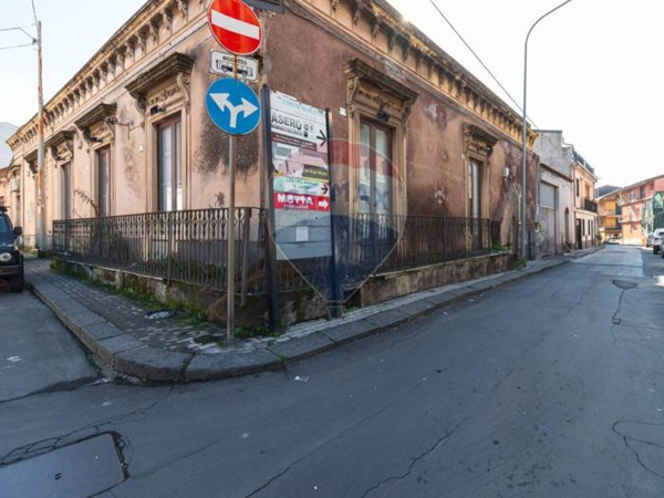 casa indipendente in vendita a Belpasso