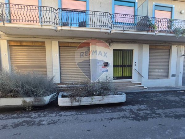 negozio in vendita a Belpasso