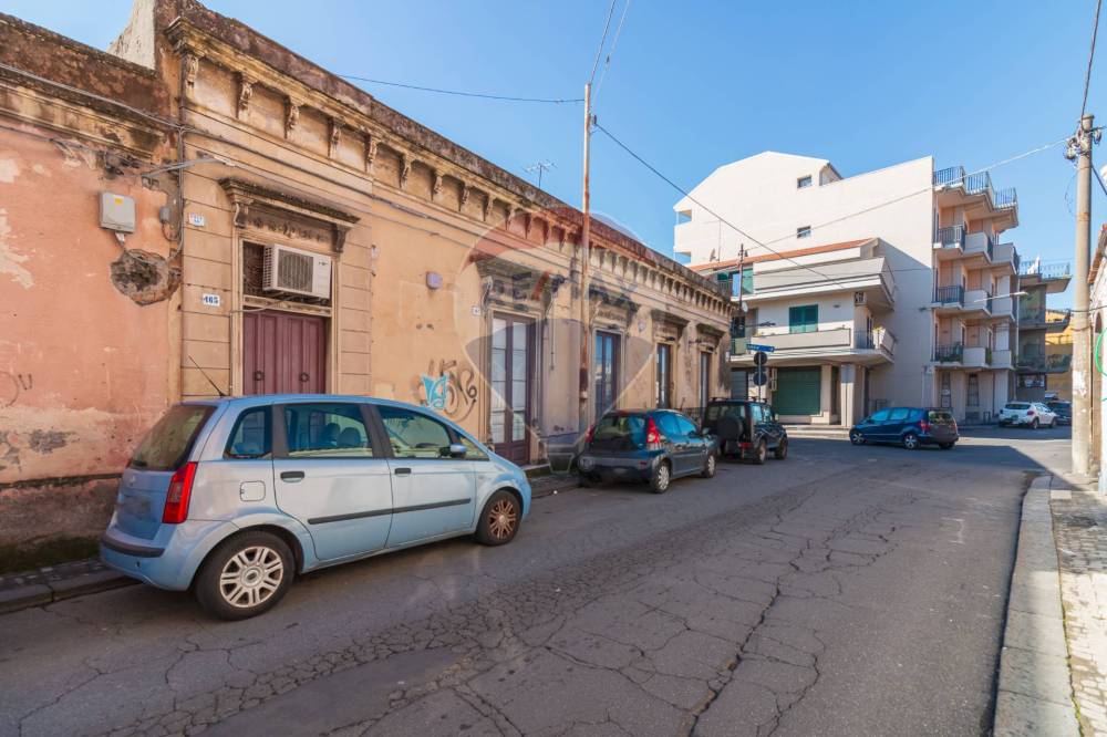 casa indipendente in vendita a Belpasso
