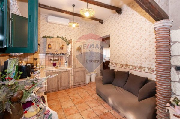 casa indipendente in vendita a Belpasso