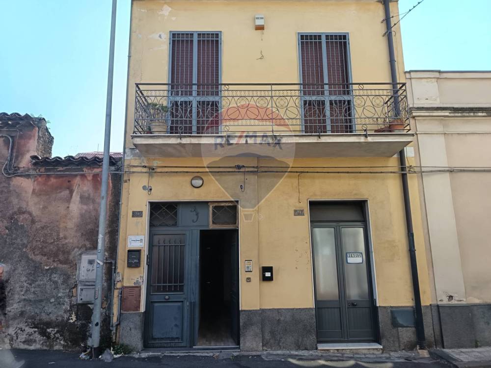 casa indipendente in vendita a Belpasso