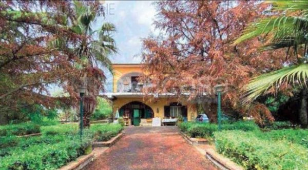 casa indipendente in vendita a Belpasso