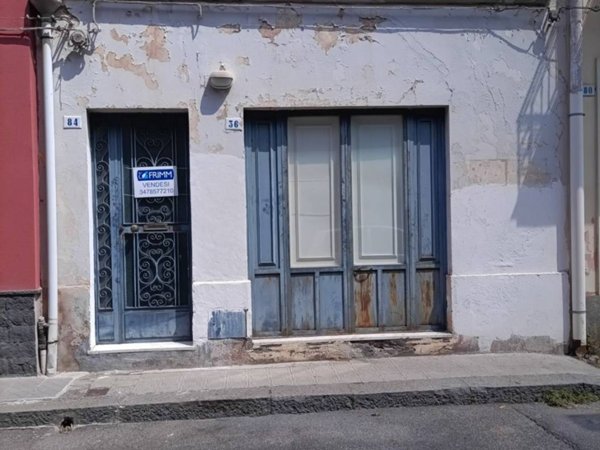 casa indipendente in vendita a Belpasso