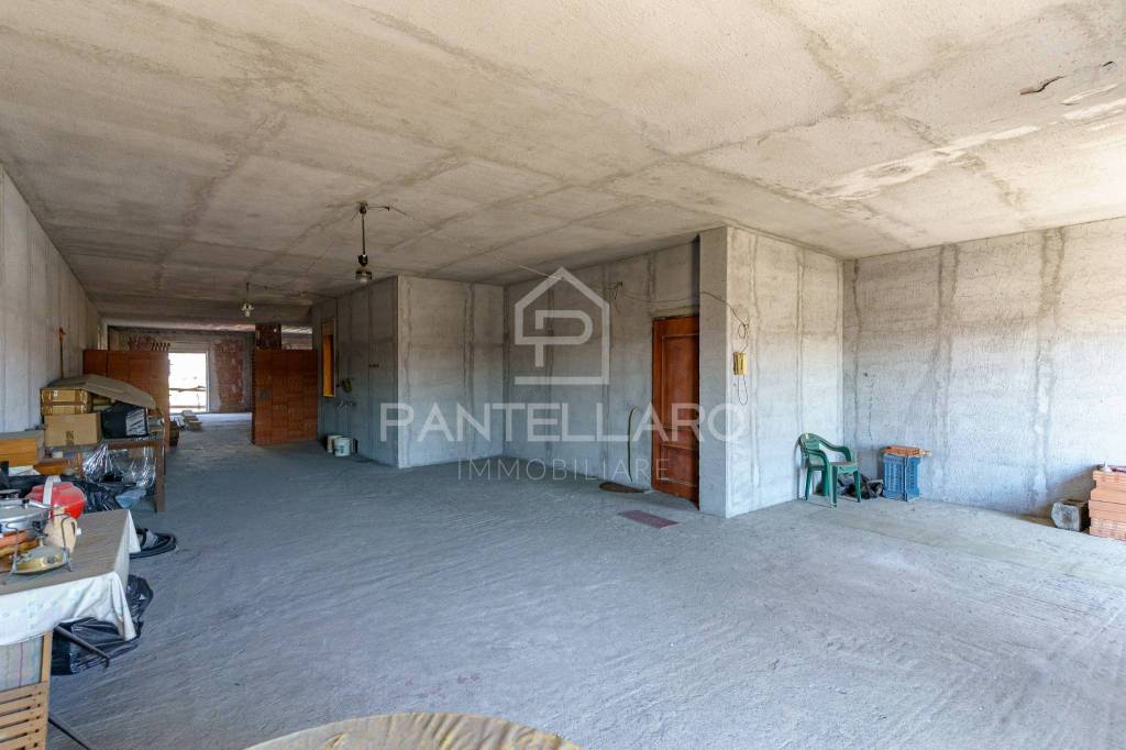 appartamento in vendita a Belpasso in zona Piano Tavola