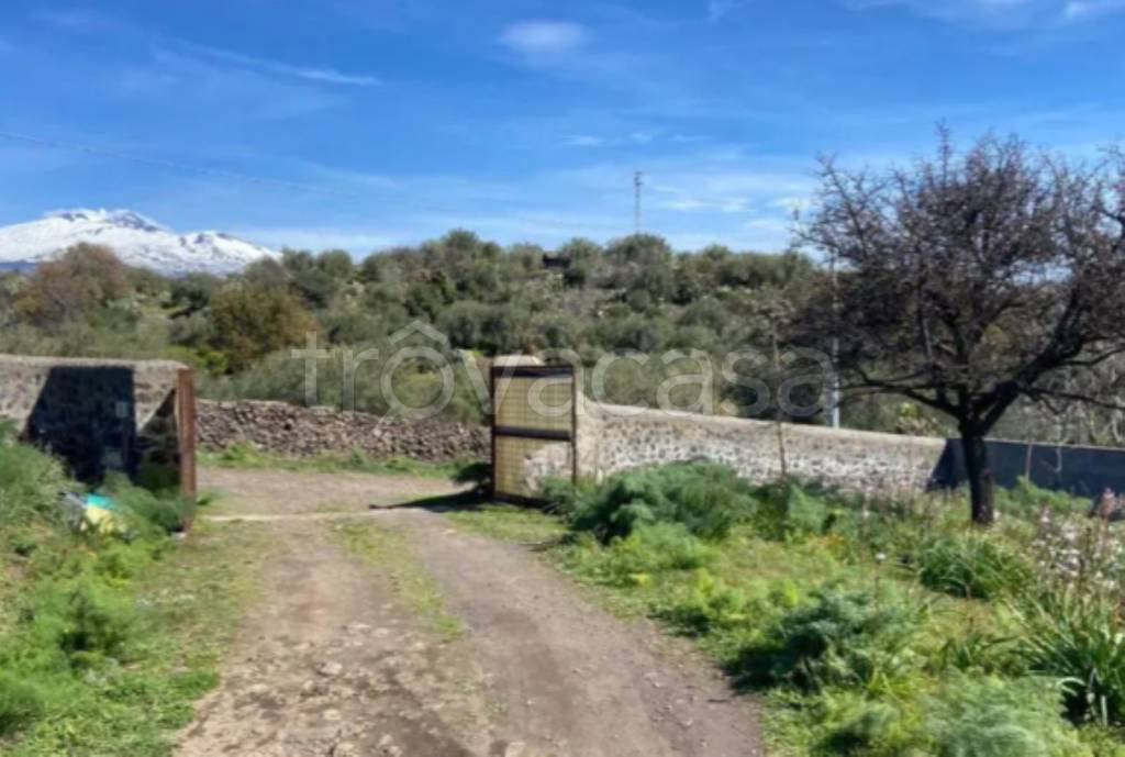 casa indipendente in vendita a Belpasso