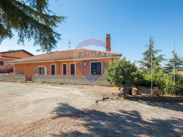 casa indipendente in vendita a Belpasso