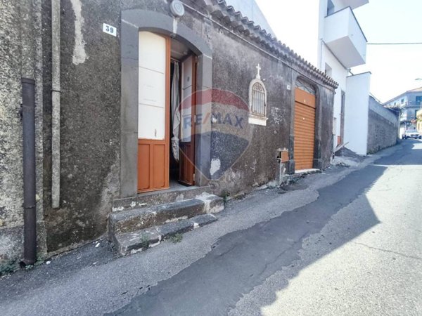 casa indipendente in vendita a Belpasso