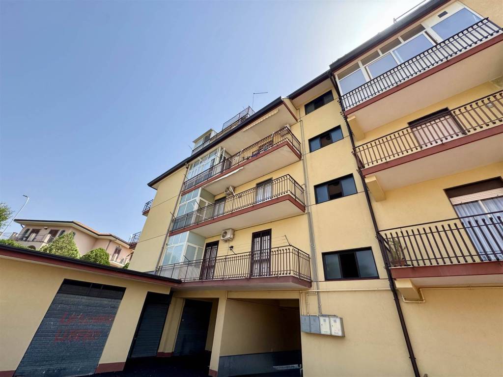 appartamento in vendita a Belpasso