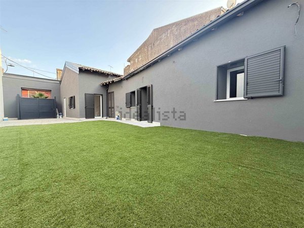 casa indipendente in vendita a Belpasso