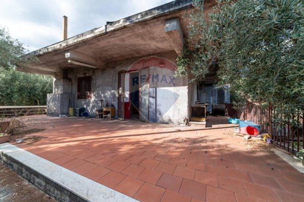 casa indipendente in vendita a Belpasso