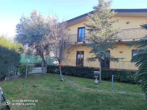casa indipendente in vendita a Belpasso