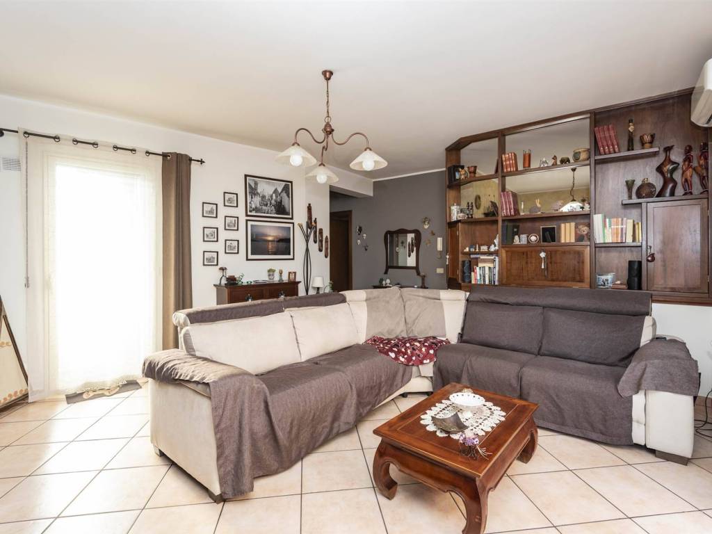 appartamento in vendita a Belpasso