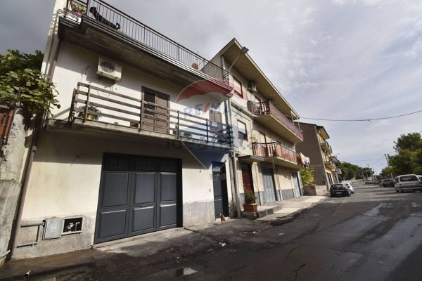 casa indipendente in vendita a Belpasso