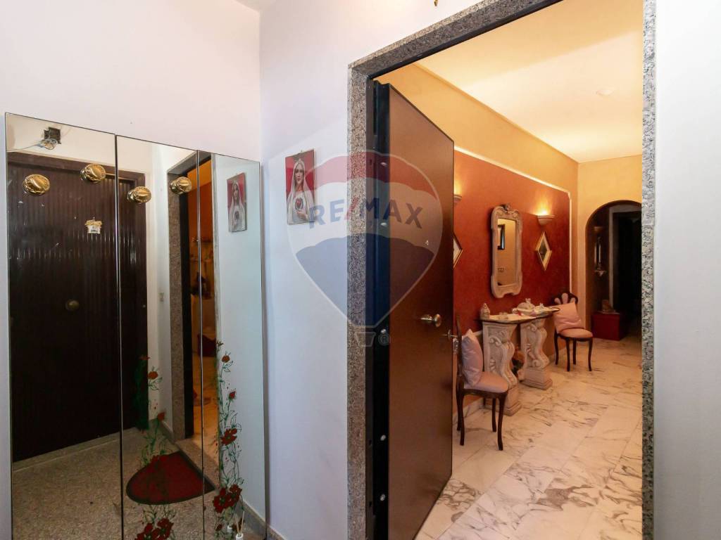 appartamento in vendita a Belpasso in zona Piano Tavola