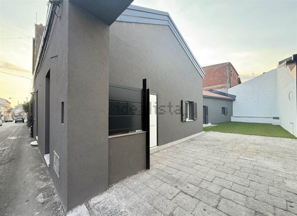 casa indipendente in vendita a Belpasso