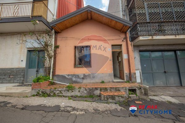 casa indipendente in vendita a Belpasso