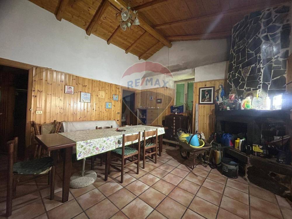 casa indipendente in vendita a Belpasso