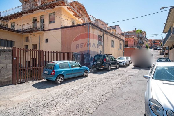 capannone in vendita a Belpasso