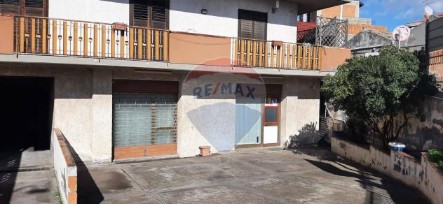 negozio in vendita a Belpasso