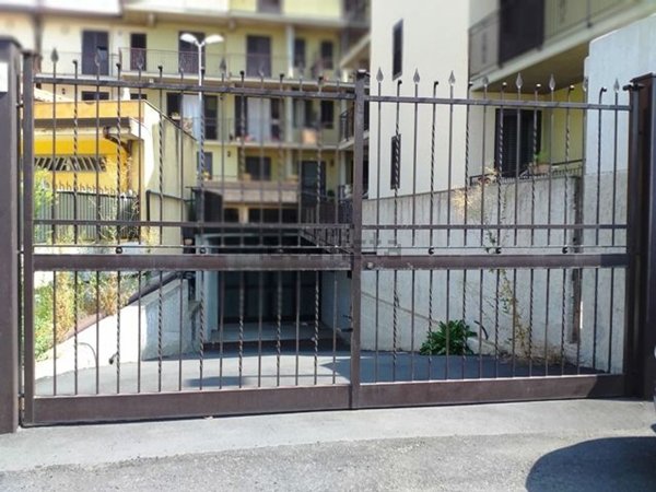 ufficio in vendita a Belpasso in zona Piano Tavola