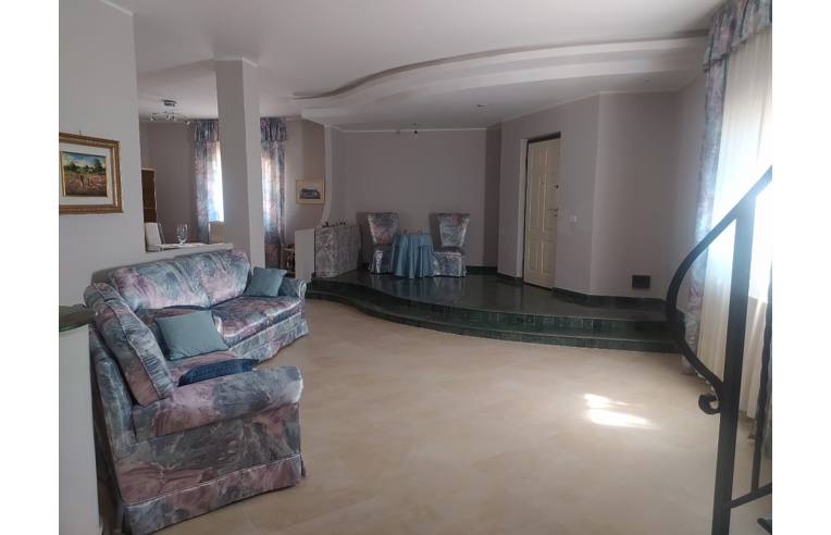 casa indipendente in vendita a Belpasso