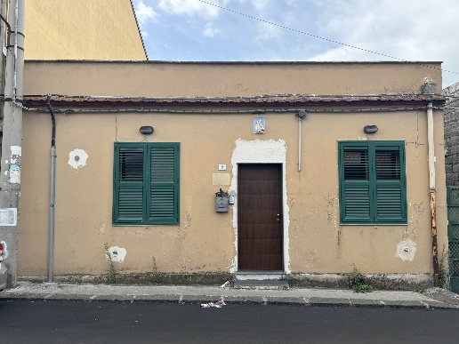 casa indipendente in vendita a Belpasso